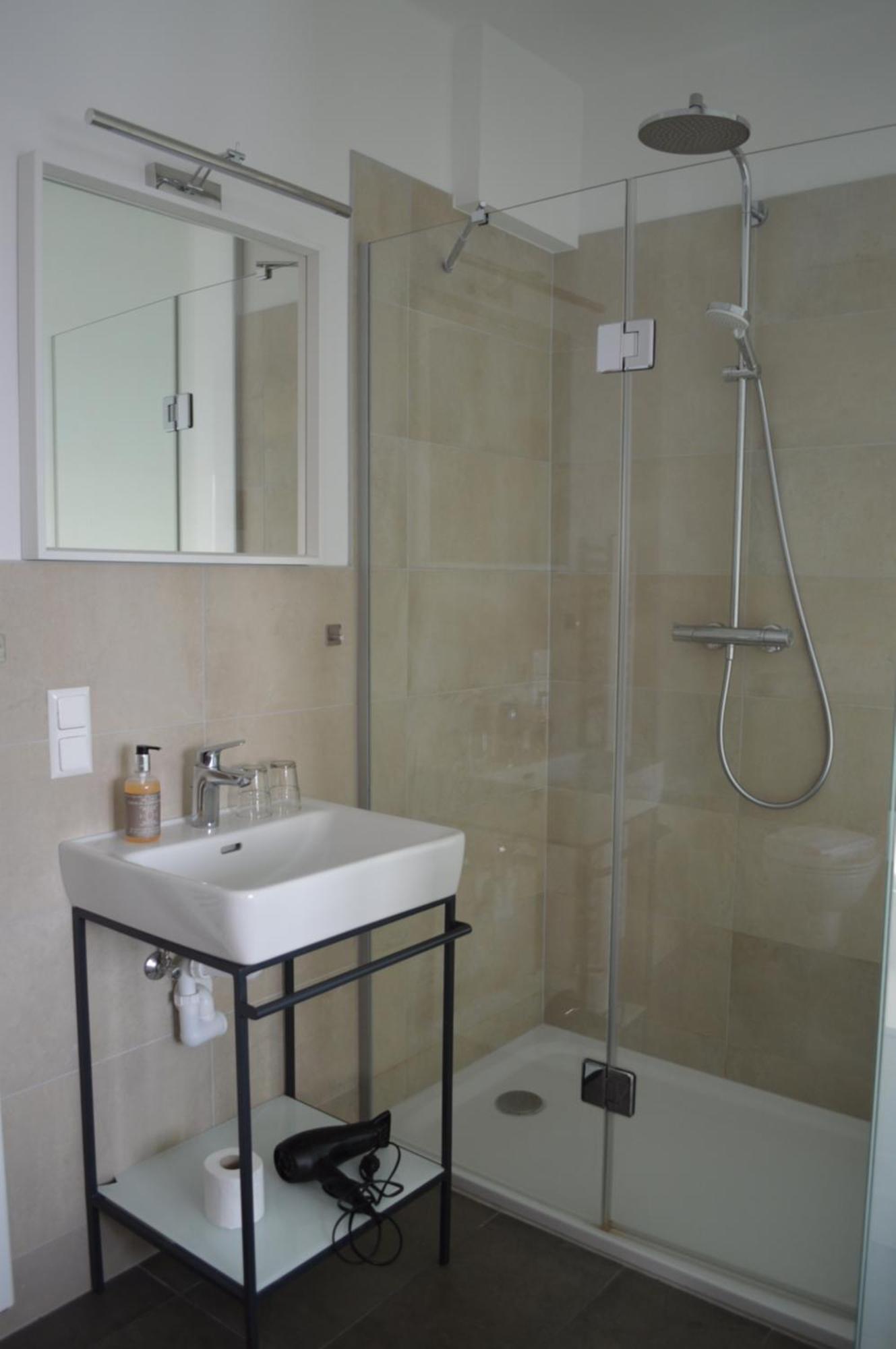 Jaeger Guesthouse Annenheim Εξωτερικό φωτογραφία