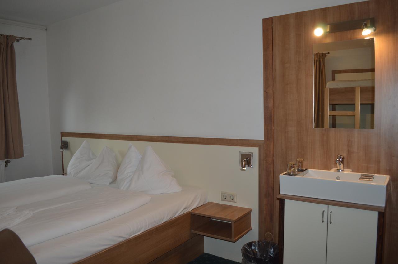 Jaeger Guesthouse Annenheim Εξωτερικό φωτογραφία
